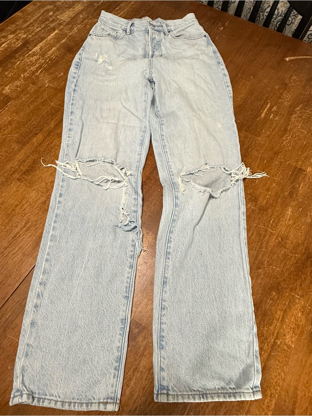 PacSun Bad Jean Women’s Size 25 Light Wash Distressed Ripped Knee Straight Leg